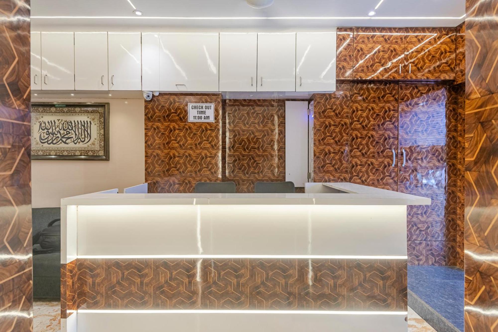 Hotel Al Madina Palace Mumbai Bagian luar foto